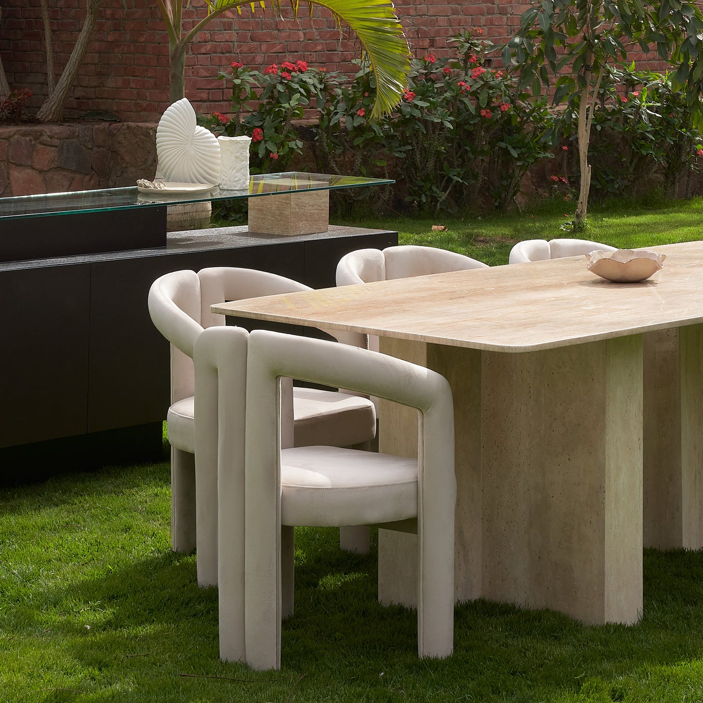 Tunnel Dining Chair