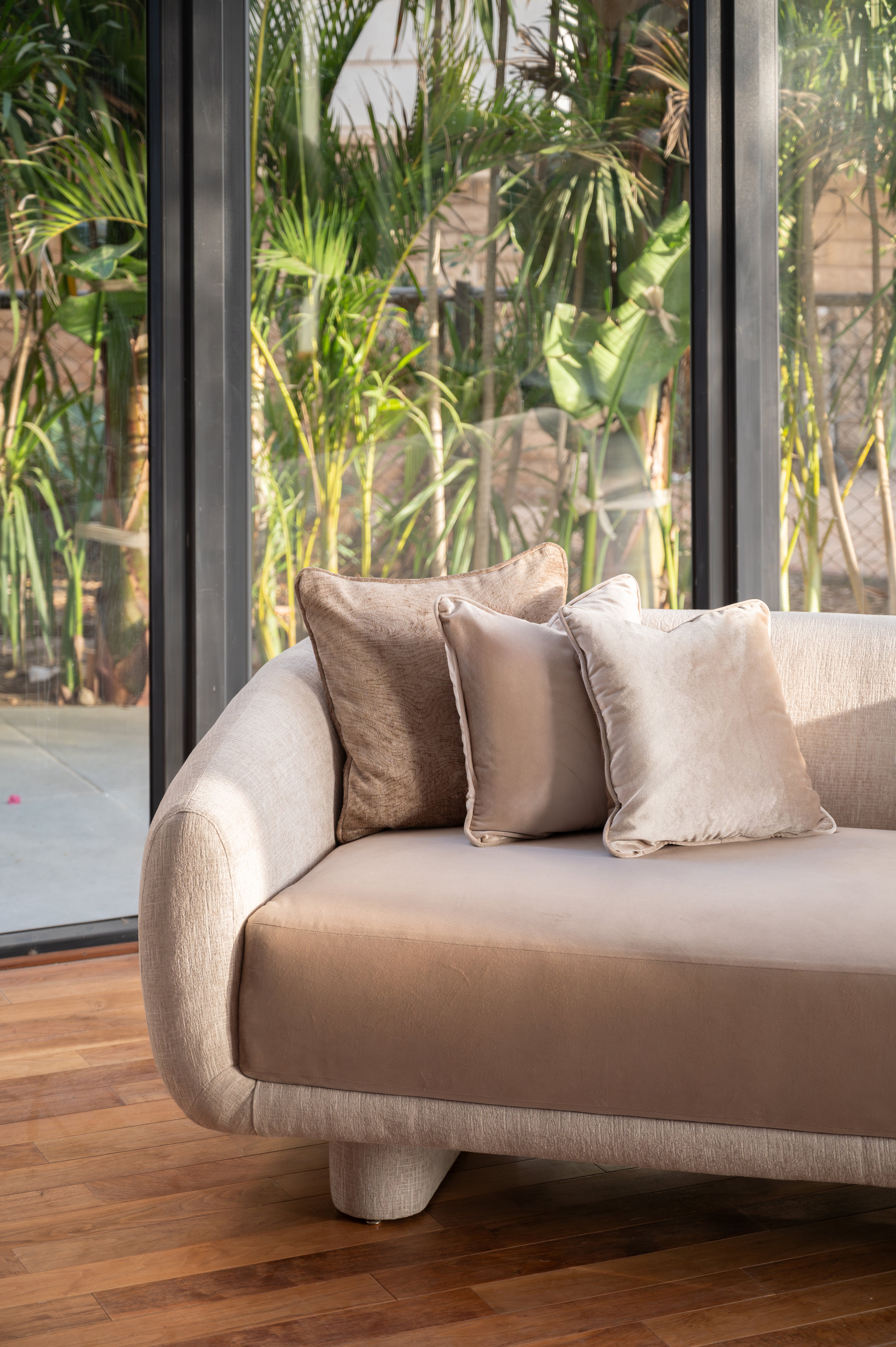 Bianca Sofa