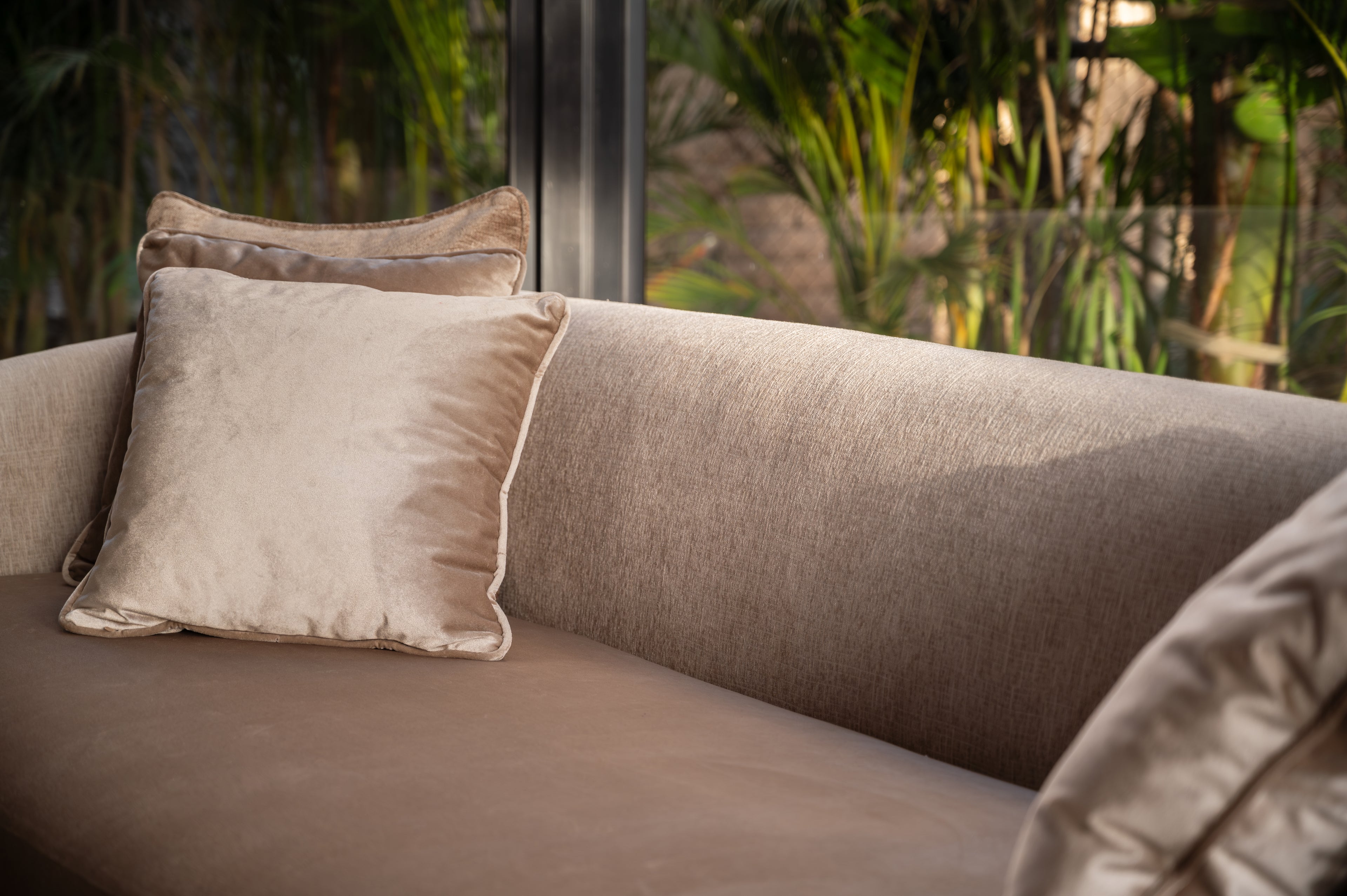 Bianca Sofa