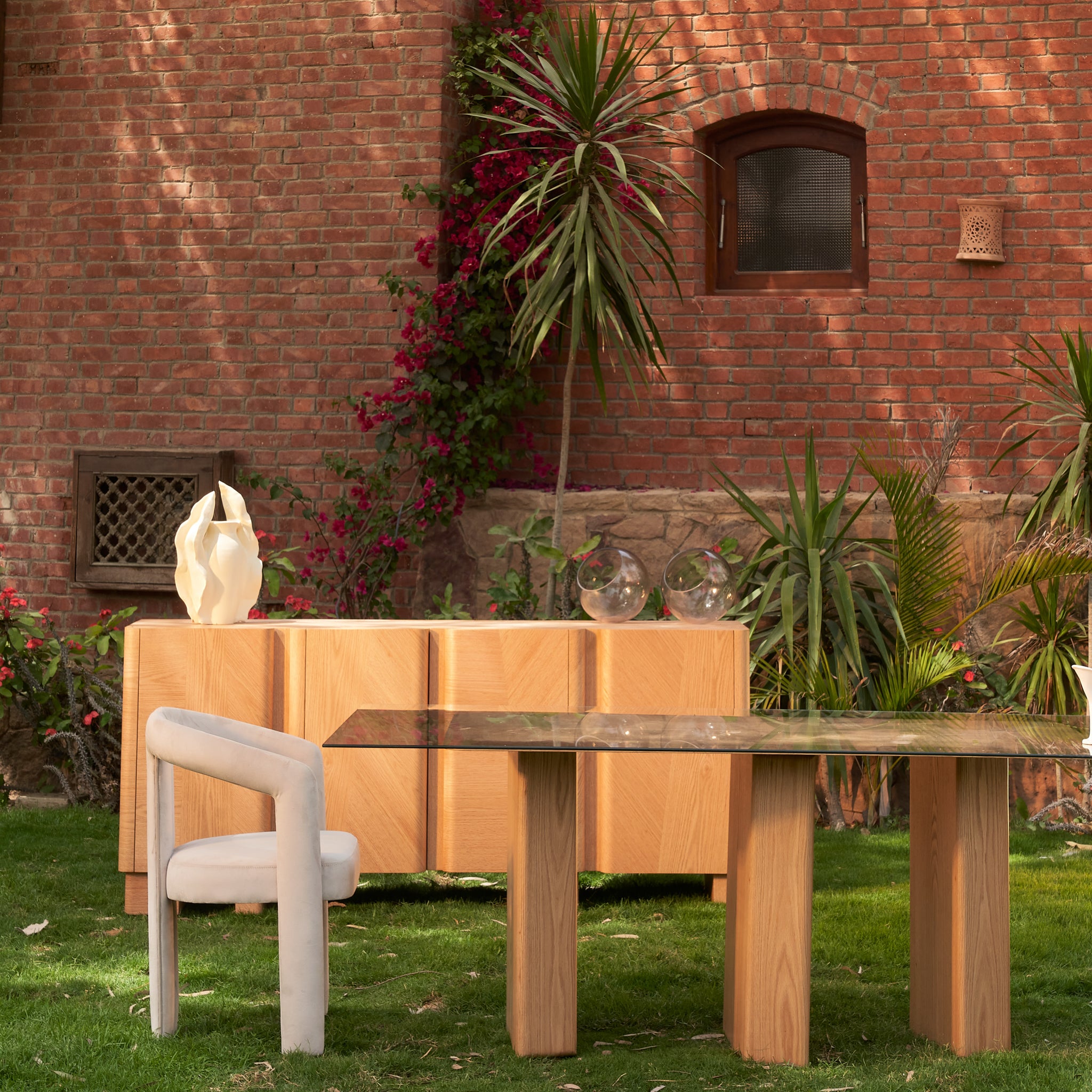 Bask Dining Table