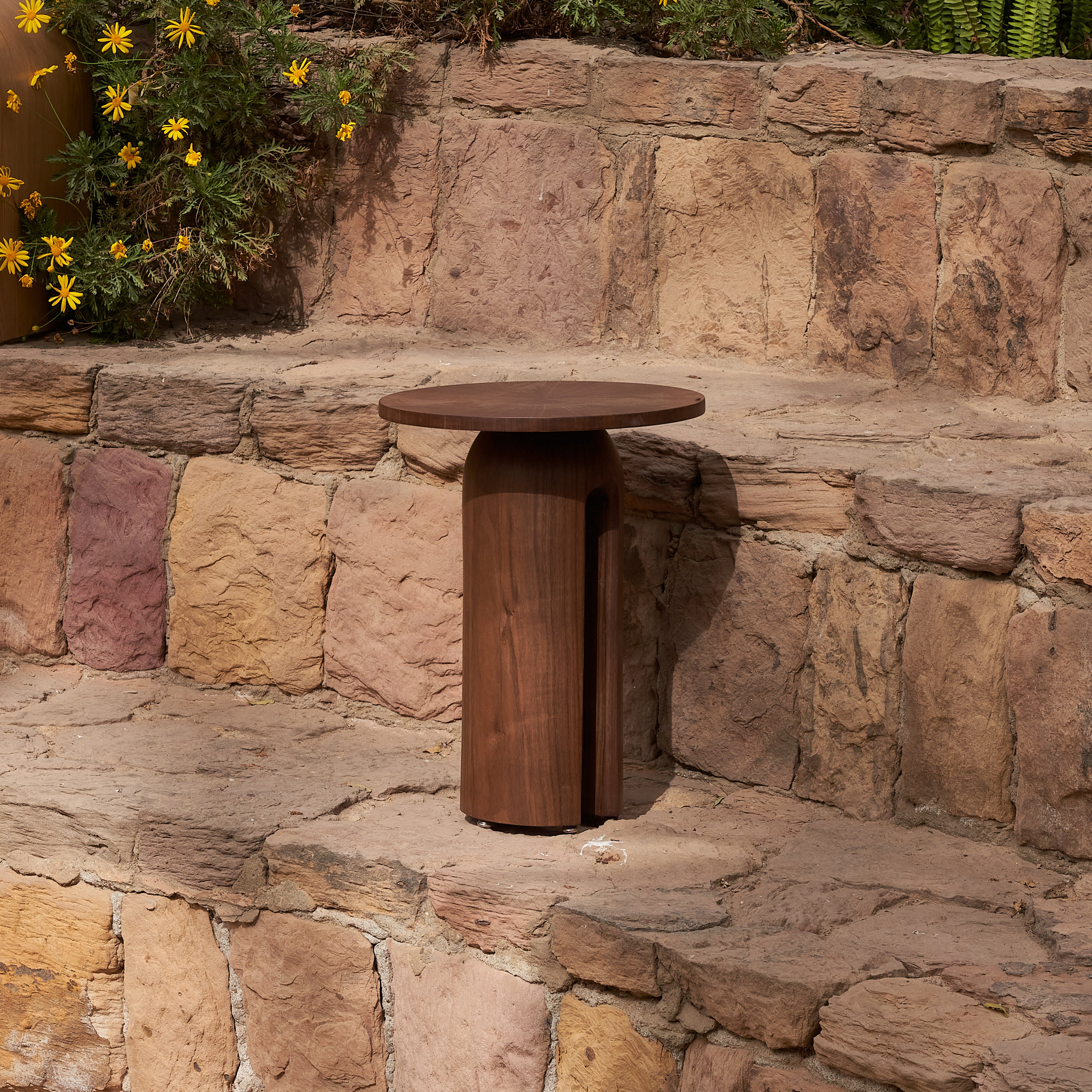 Makhrota Side Table